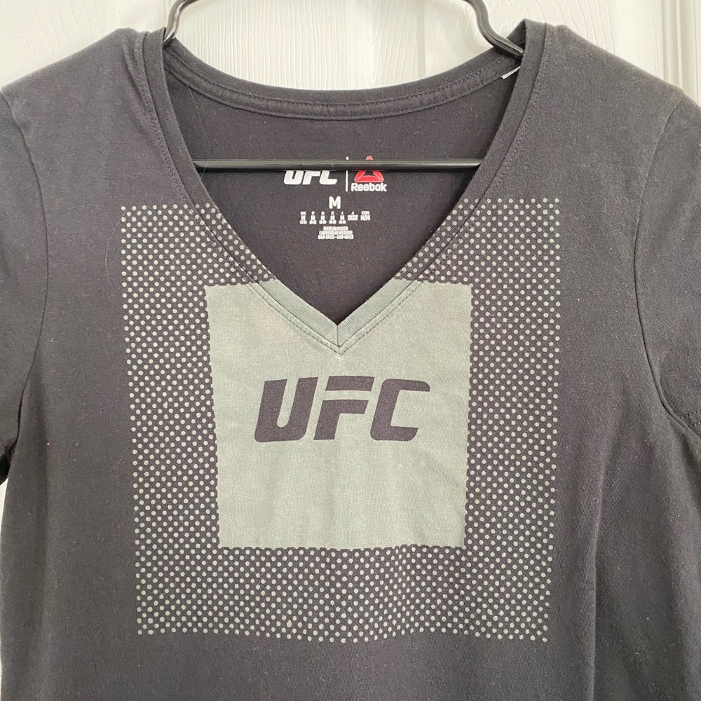 UFC v-neck tee - Reebok